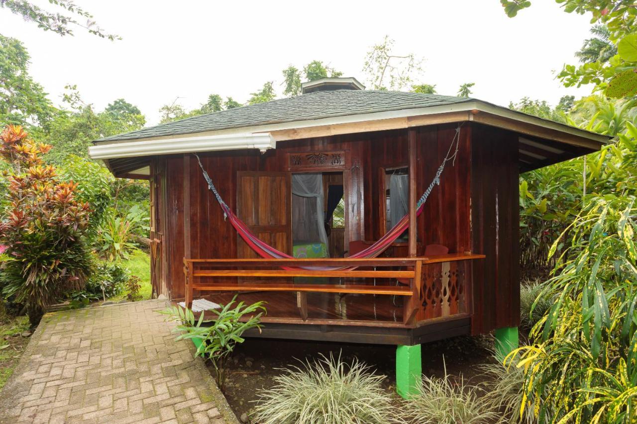 Bungalows Ache กาอุยตา ภายนอก รูปภาพ