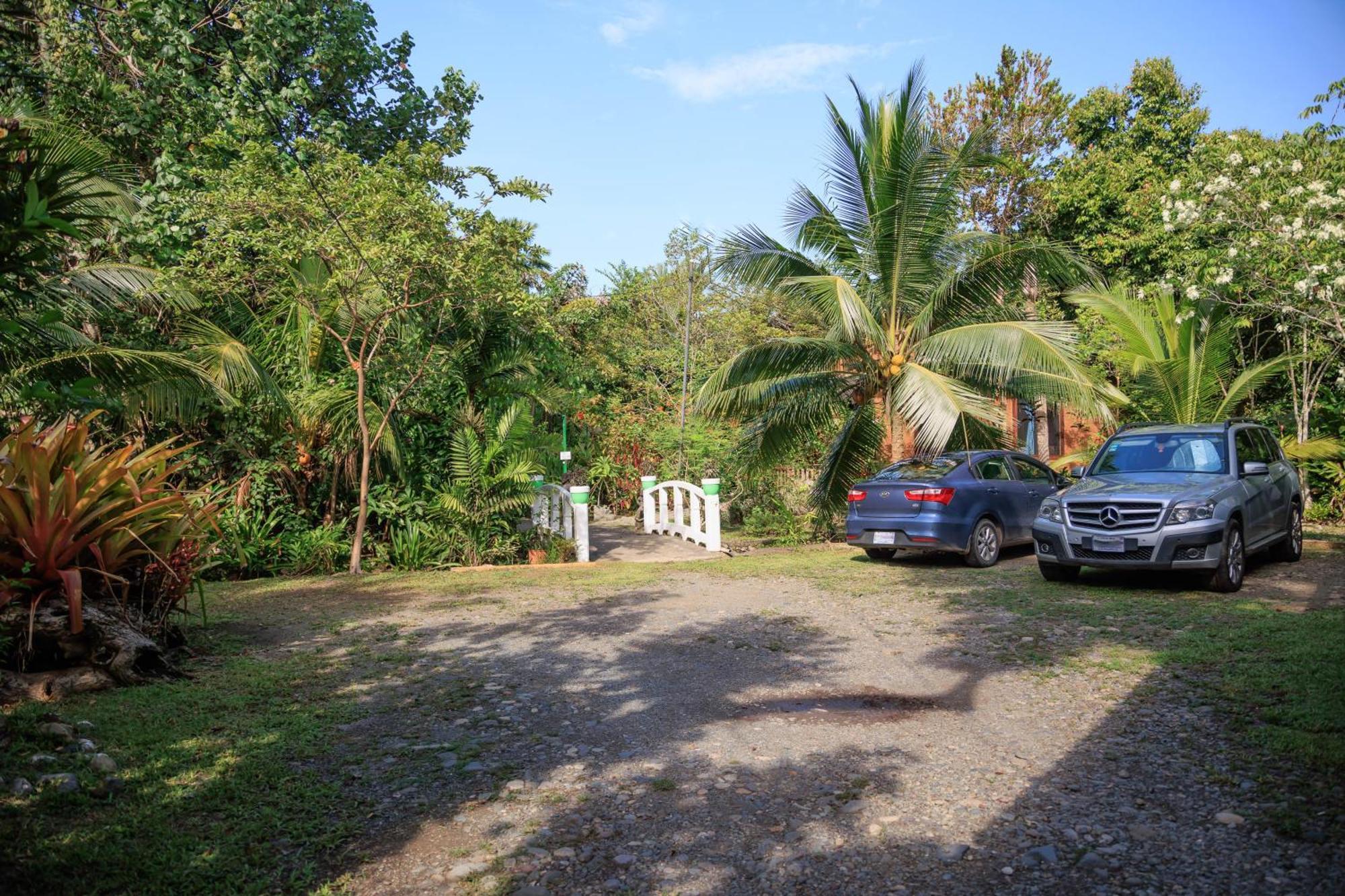 Bungalows Ache กาอุยตา ภายนอก รูปภาพ